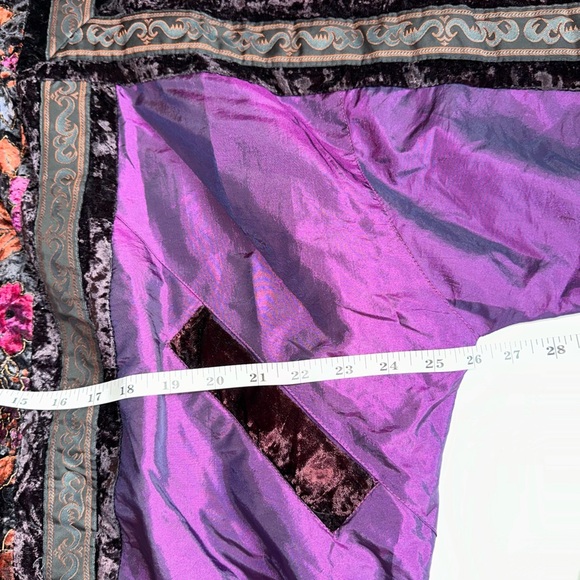Vintage 80s On Your Mark Windbreaker Sz L Purple Floral Velvet Full Zip Retro - Picture 4 of 9